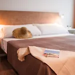 Lindala Hotel 3*